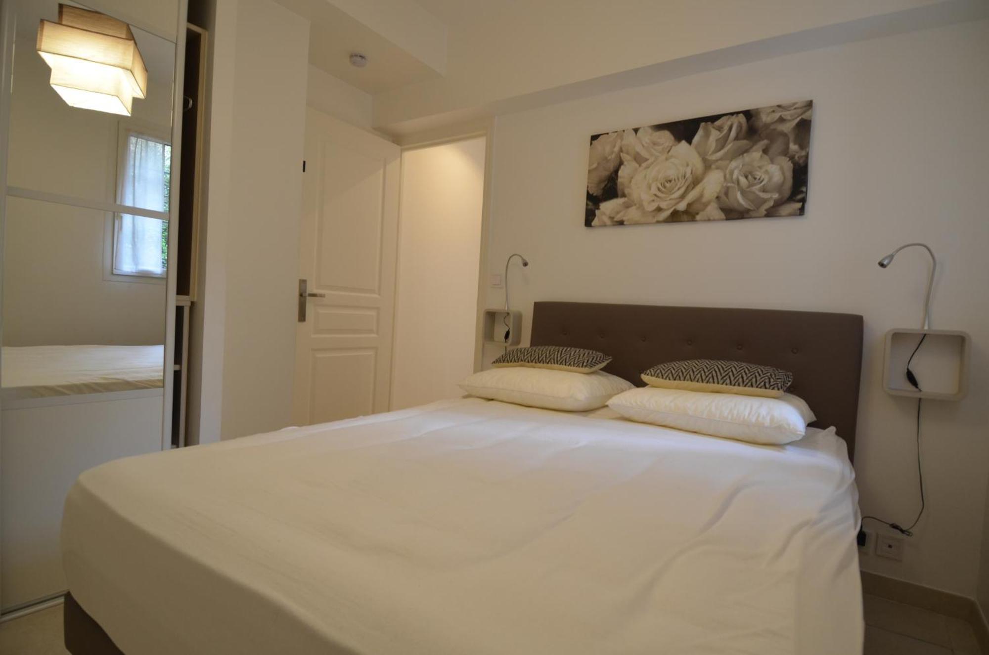 Appartement 4 personnes grande terrasse dans le Carré d Or à Niza Exterior foto