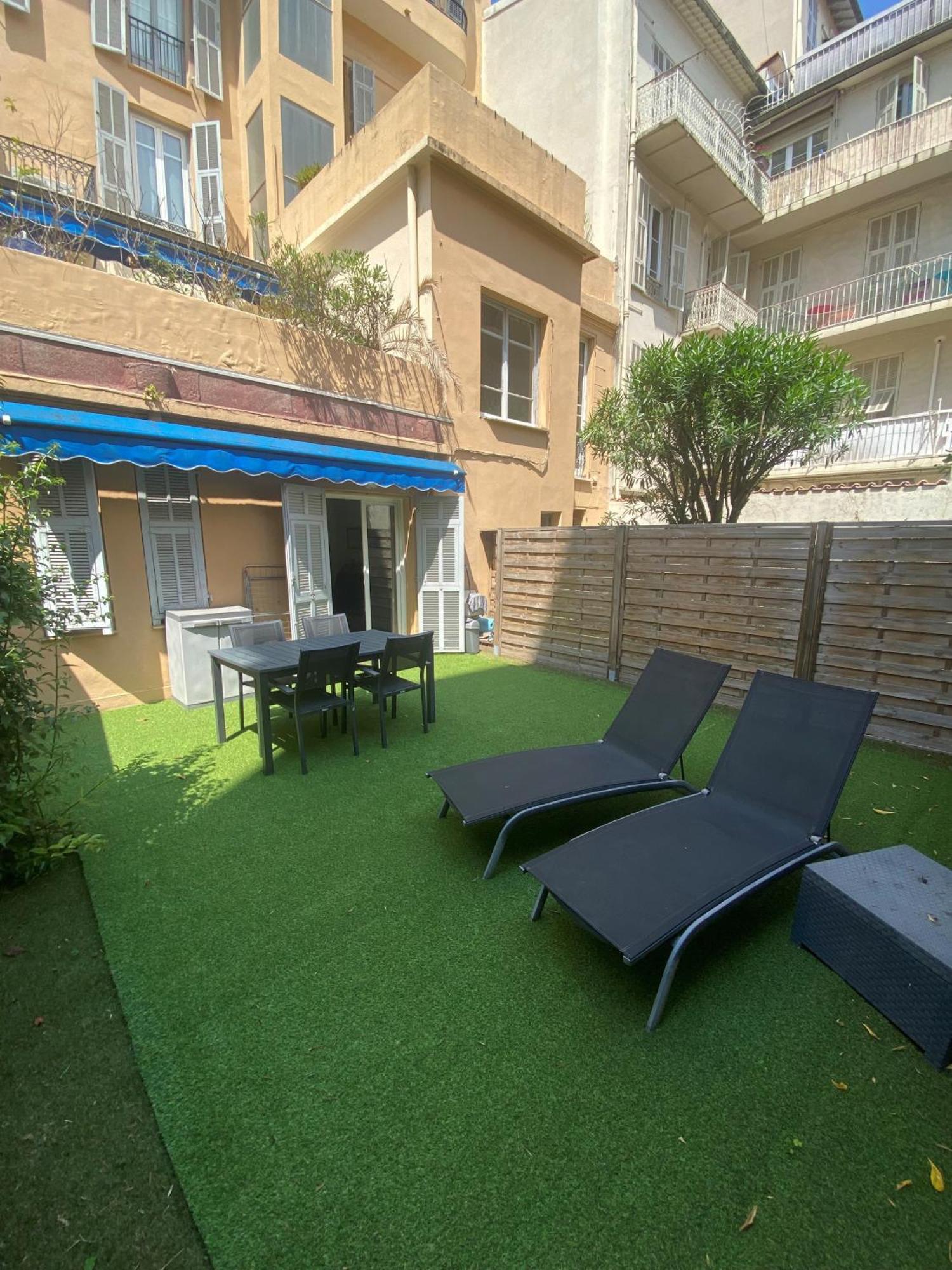 Appartement 4 personnes grande terrasse dans le Carré d Or à Niza Exterior foto